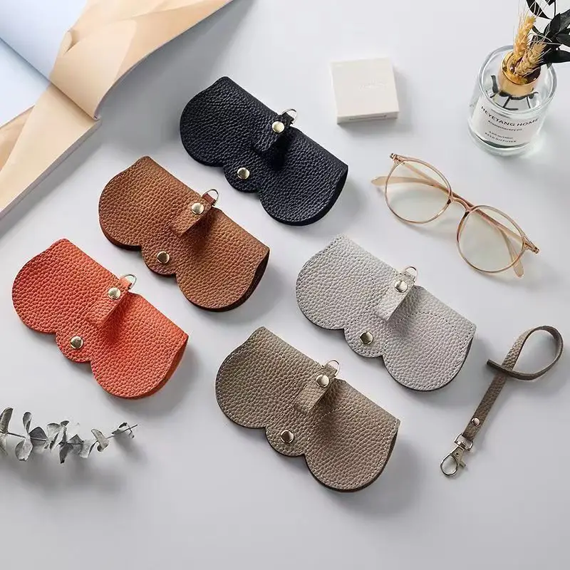 Nuova borsa per occhiali da sole Custodia per occhiali portatile Custodia protettiva per occhiali da sole Clip per occhiali carina Borsa per occhiali minimalista da donna