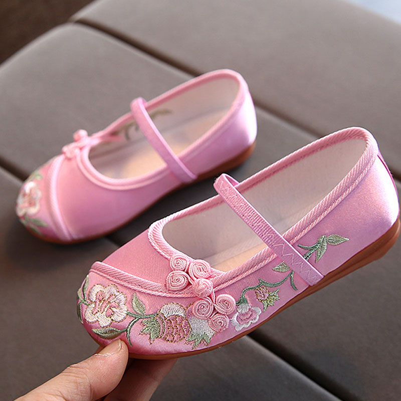 子供の刺繍布靴中国風の女の子の靴フェスティバルヴィンテージ中国の靴新しい子供の靴女の子 CSH1440