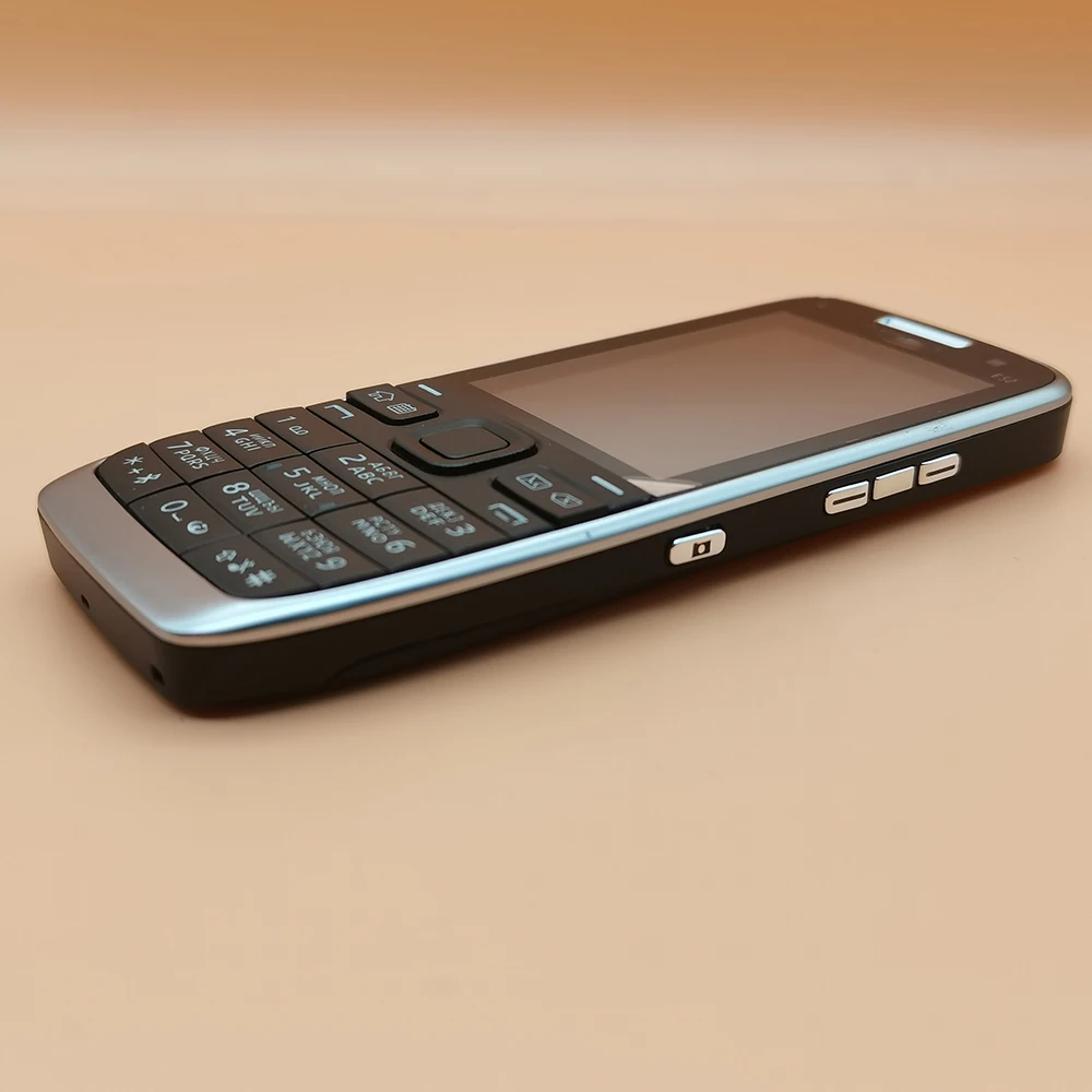 Original Unlocked E52 3MP WIFI Bluetooth FM radio Mobile Phone Russian Arabic Hebrew Keyboard Made in Finland