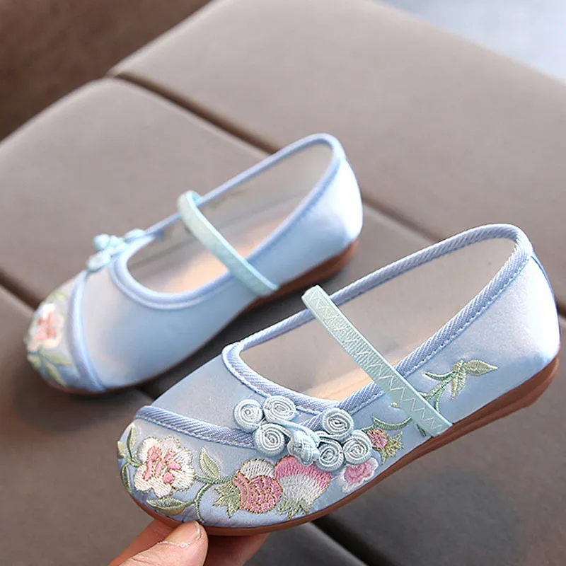子供の刺繍布靴中国風の女の子の靴フェスティバルヴィンテージ中国の靴新しい子供の靴女の子 CSH1440