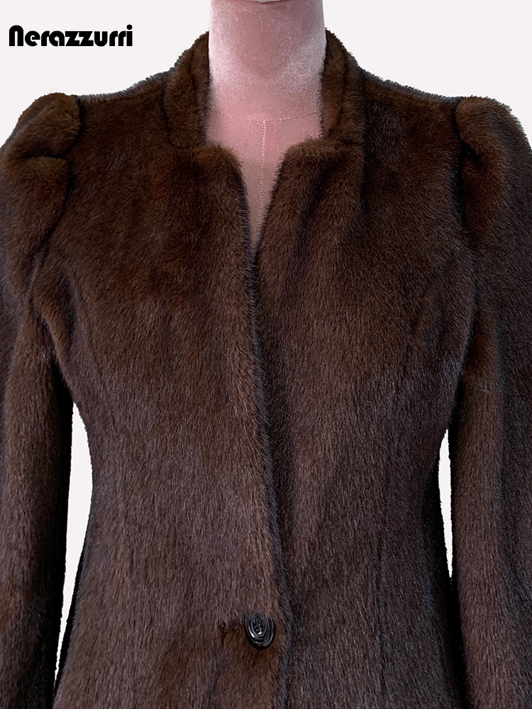 Nerazzurri ฤดูหนาวสั้นสีน้ําตาลหนานุ่มติดตั้ง Faux Mink Fur Coat ผู้หญิงเดี่ยวปุ่ม Elegant Luxury Chic Fluffy Jacket