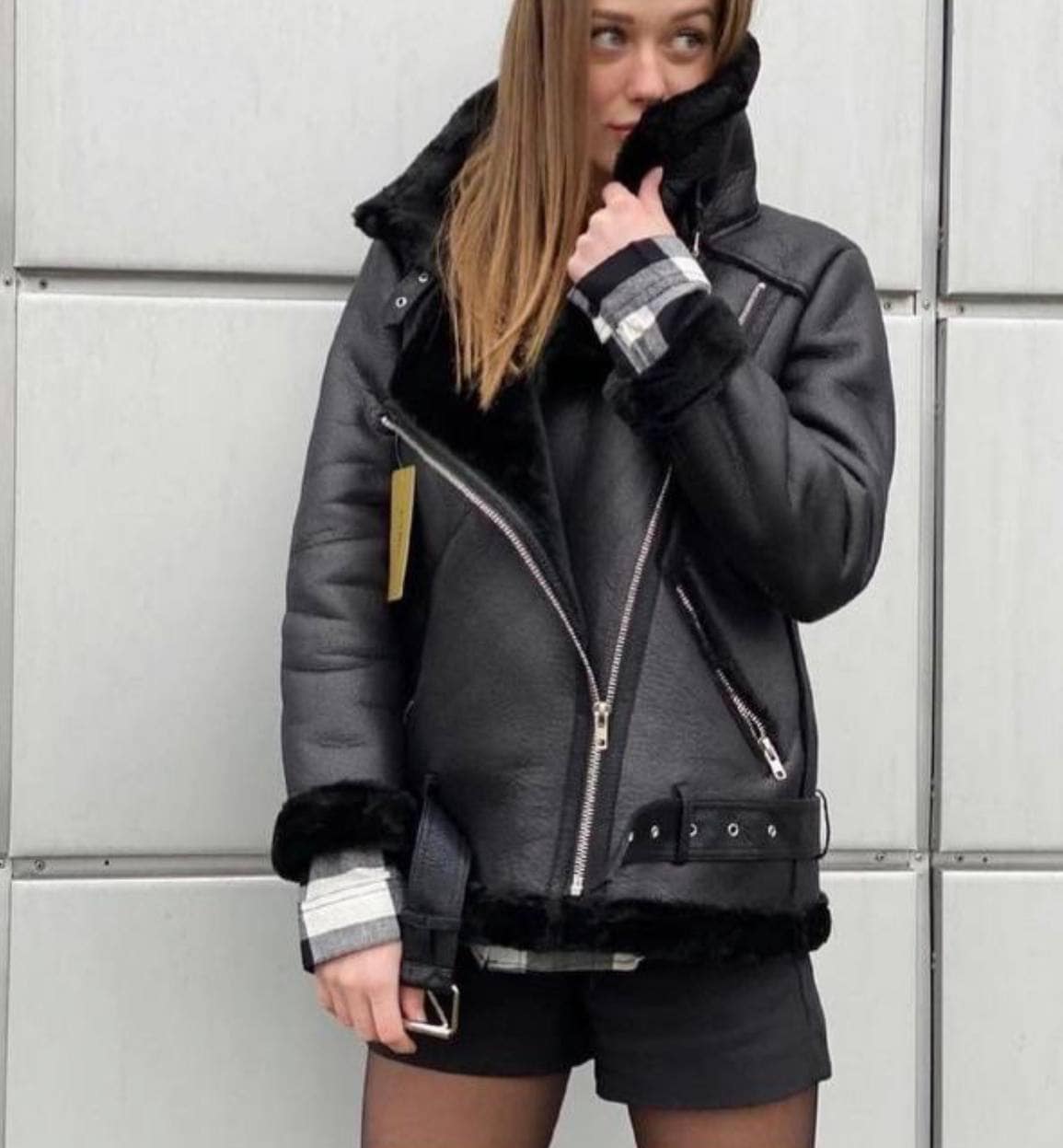 Suninheart 暖かい女性フェイクファージャケットベルトストリート女性モトバイカールーズ厚みのコートファッション秋冬生き抜く