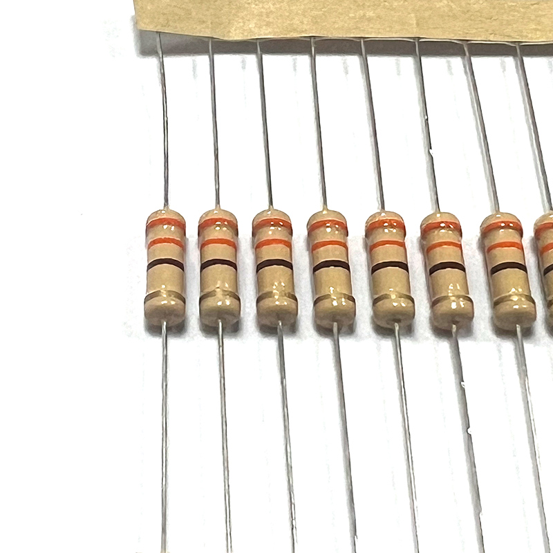 20 piezas 1W resistencia de película de carbono 3,3 3,6 3,9 33 36 39 330 360 390 Ohm R K 5% resistencia 3R3 3R6 3R9 3,3 K 33K 39K 0.1R-3M