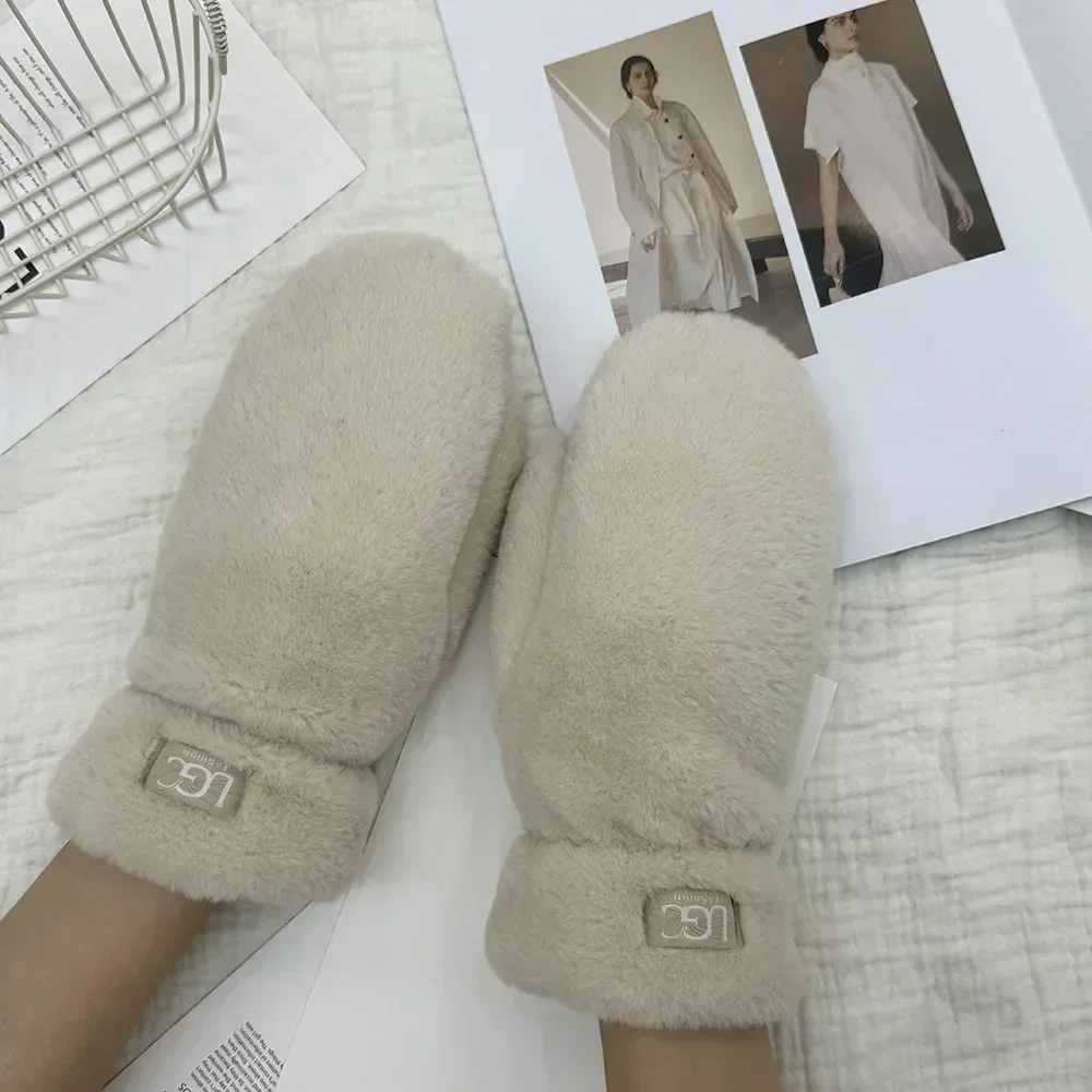 Invierno nuevo Simple Color sólido grueso felpa guantes cálidos estudiantes moda lindo todo guantes fríos