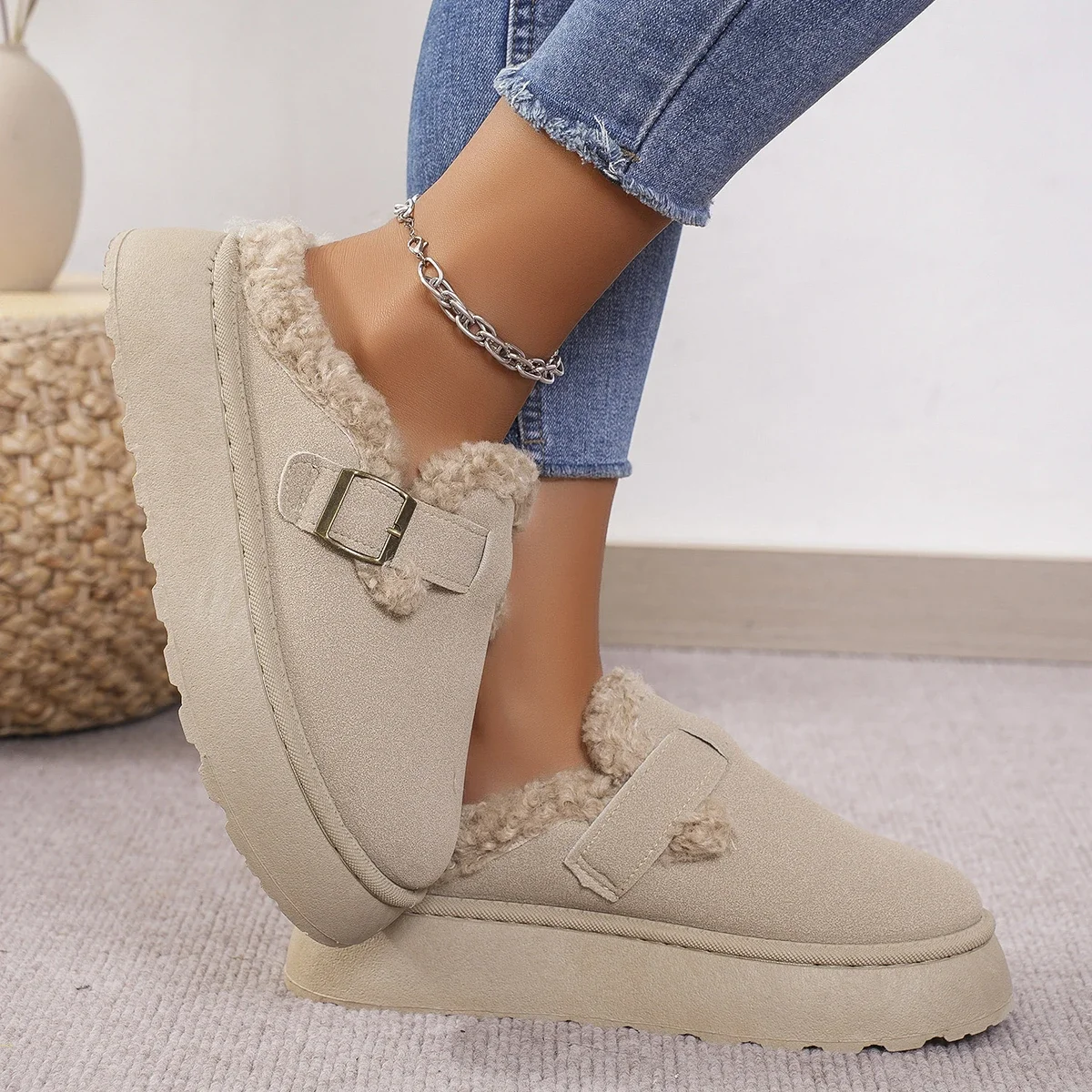 Nuevos zapatos Boken de lujo de invierno para mujer, zapatos de felpa a la moda Retro, zapatillas de suela plana de algodón para mujer, botas con plataforma para mujer