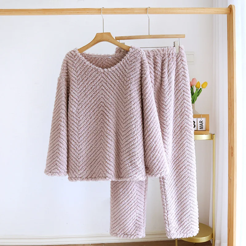 2025, neues Herbst-/Winter-Damen-Pyjama-Set, Flanell verdickt und warm, Korallen-Plüsch, süßes Heimfell-Zweiteiler-Set, Nachtwäsche