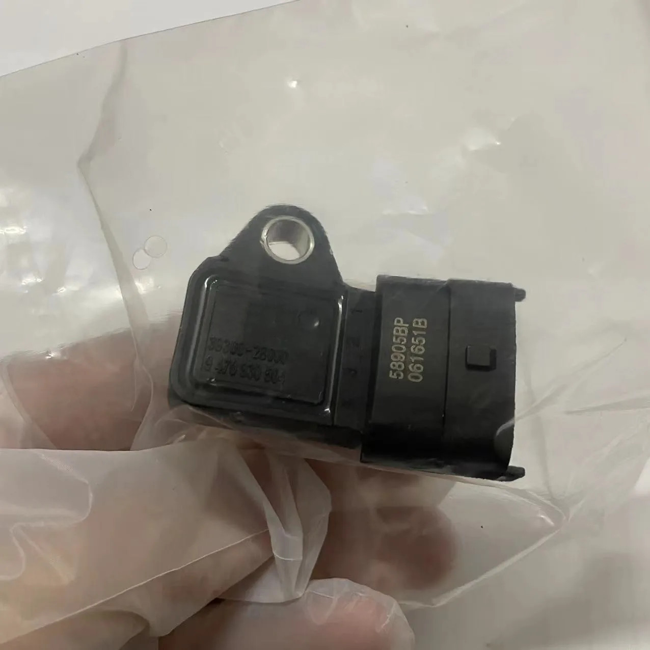 Sensor MAP de presión de aire de admisión del colector, emisor para Hyu-ndai Accent, KI-A Sorento-Sportage Forte-Koup Optima-Rondo 39300-2B000