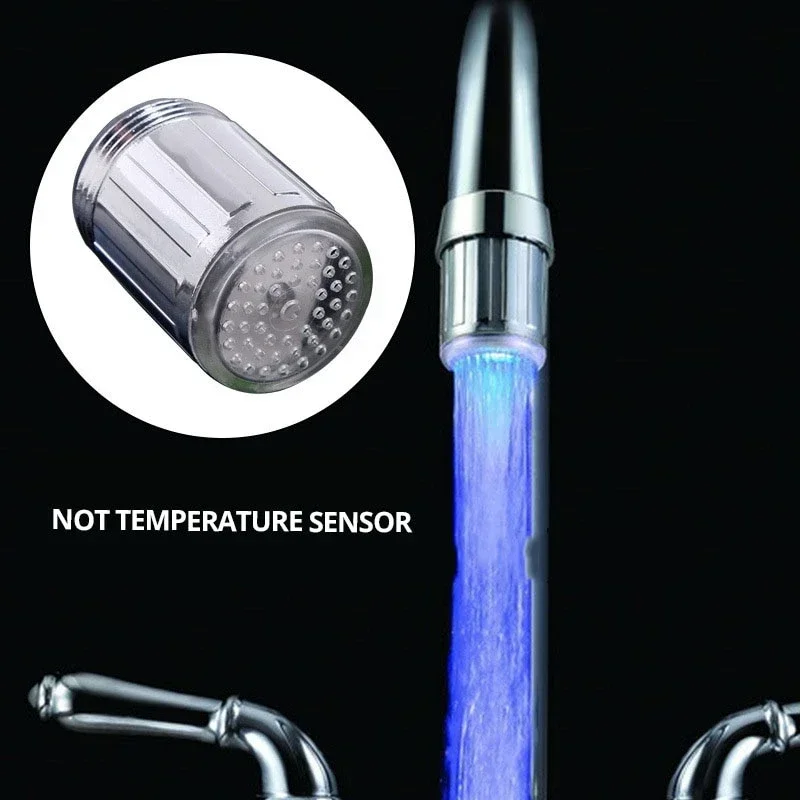 ก๊อกน้ํา LED สีสันสดใสเปลี่ยนสีหัวมังกรไม่มีแบตเตอรี่ก๊อกน้ําส่องสว่าง Universal Interface Faucet