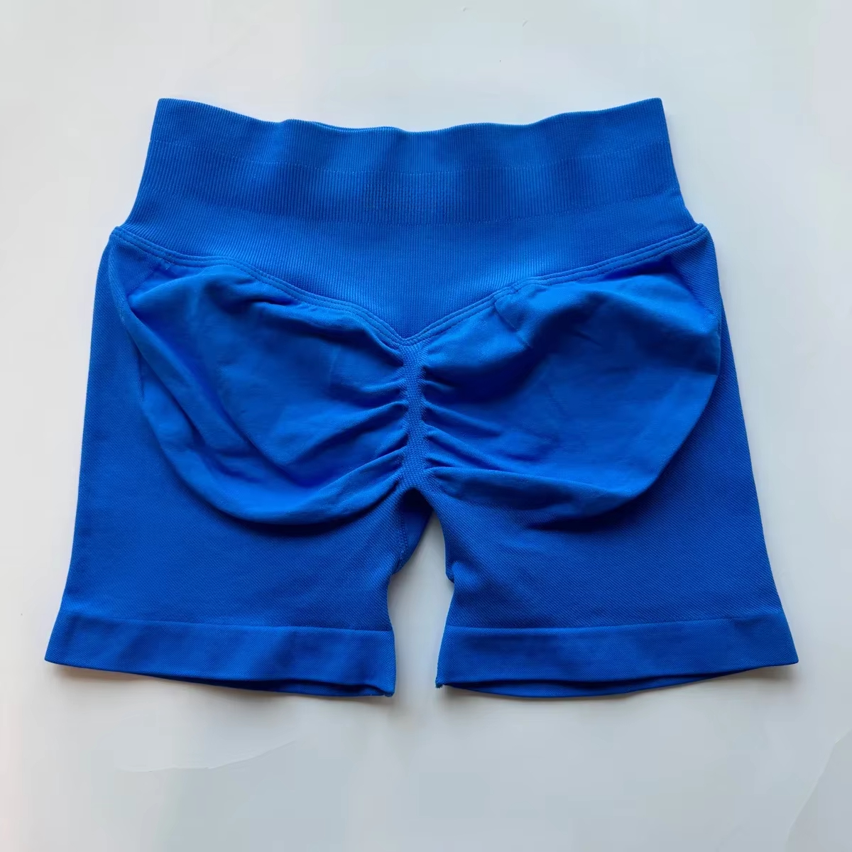 로고가 있는 임팩트 반바지 로우 리브 밴드 요가 반바지 Seamless Scrunch Bum Gym Short Workout 부티 짧은 피트니스 바이커 반바지