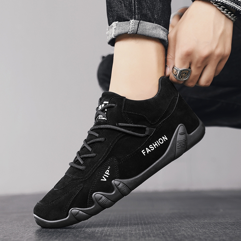 Scarpe da trekking sportive all'aria aperta da uomo quattro stagioni nuove scarpe da lavoro comode antiscivolo moda giovanile scarpe casual alla moda sneakers da uomo
