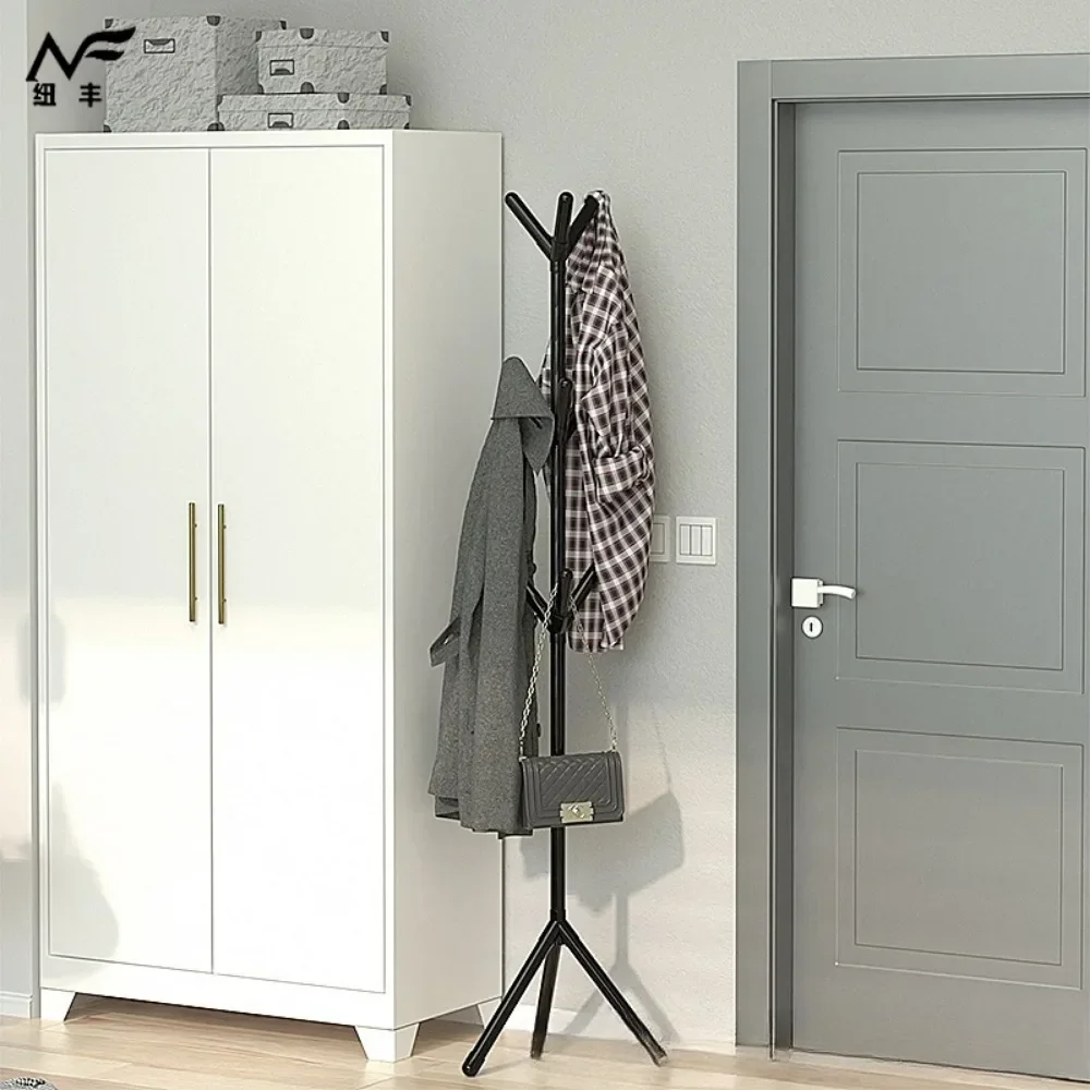 ใหม่ยืนCoat Rack Hookในครัวเรือนแขวนเสื้อผ้ายืนห้องนอนเสื้อผ้าRackประหยัดพื้นที่เสื้อผ้าRack Stand