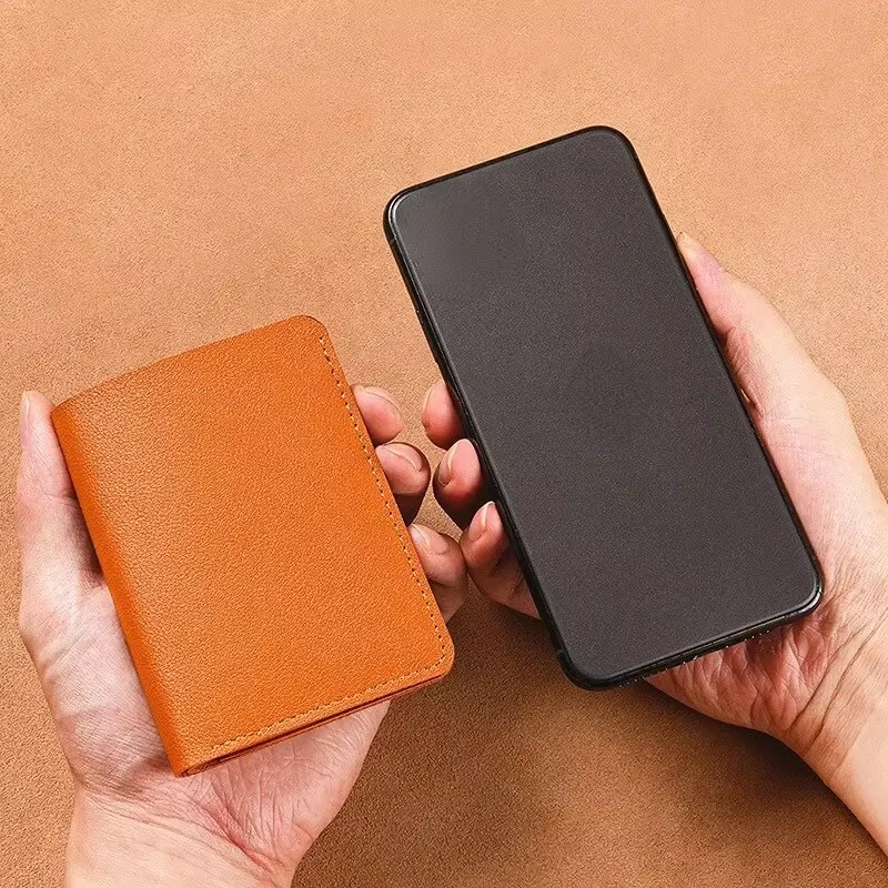 Cartera pequeña de cuero PU de Color sólido para mujer, monedero corto y sencillo con botones de cerrojo, monedero ultrafino para tarjetas de crédito