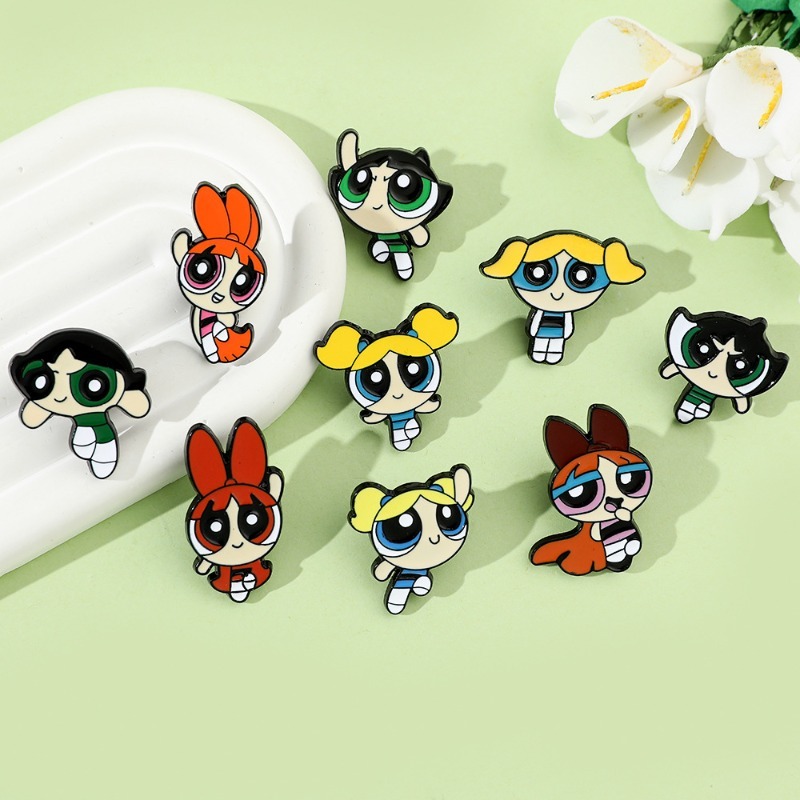 Vliegend meisje emaille badge leuke cartoon rugzak broche accessoires anime sieraden kleding badge kindercadeau broche accessoires