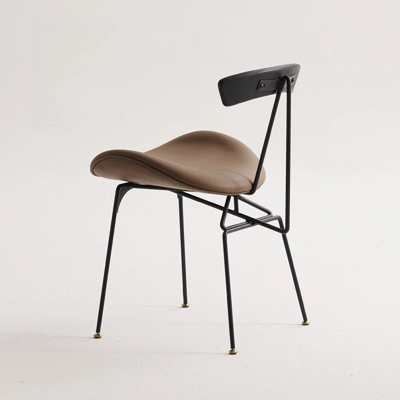 Simple Modern Bar Stools Designer Counter Creative Comfortable Bar Stools Unusual European Bancos De Bar Trendy Furniture