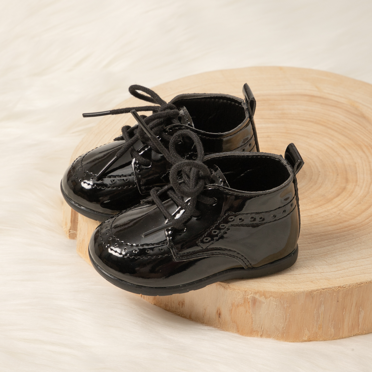 KIDSUN คลาสสิกเด็กทารกเด็กหญิงรองเท้าทารกแรกเกิด PU หนังเด็กวัยหัดเดิน Crib First Walkers รองเท้ายาง Soft Sole Anti-SLIP รองเท้าเด็ก