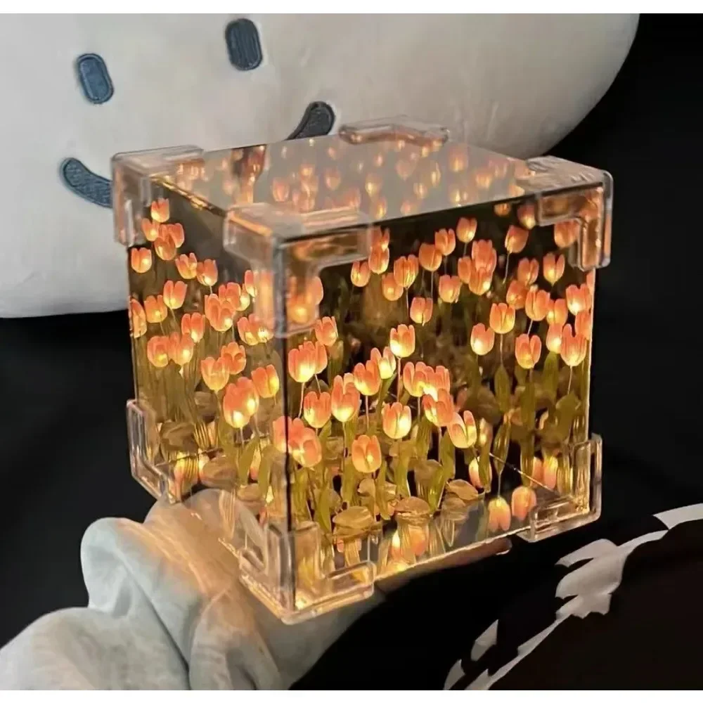 Creative DIY ดอกทิวลิปดอกไม้ Sea Cube สามมิติโคมไฟกลางคืนขนาดเล็กวัสดุสําหรับแฟนคู่แฟน