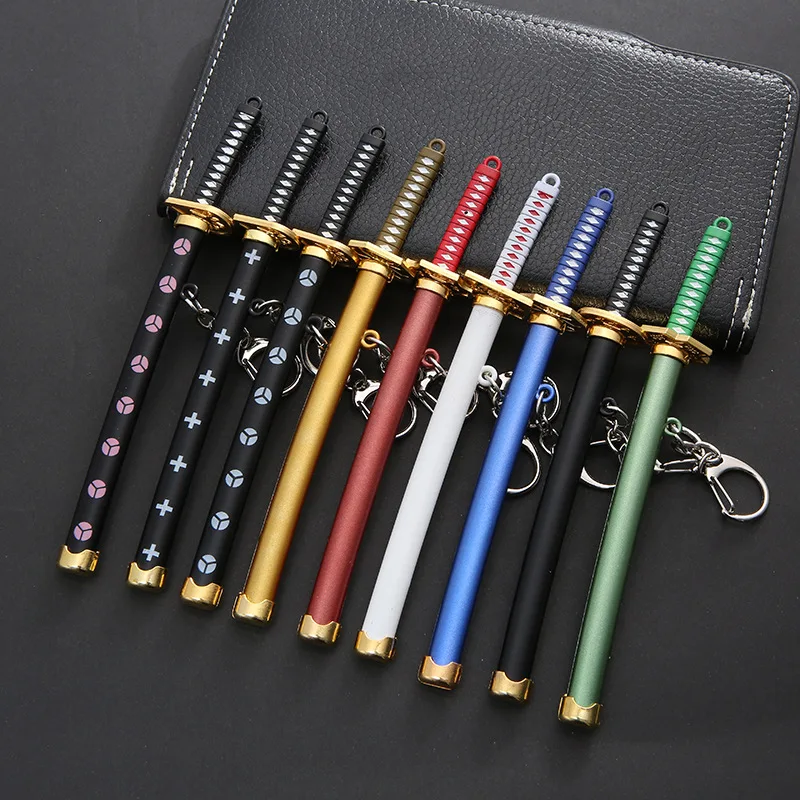 แปดสี MINI Roronoa Zoro ดาบพวงกุญแจสําหรับชาย BUCKLE Toolholder Scabbard Katana SABER พวงกุญแจรถเด็กเครื่องประดับของขวัญ