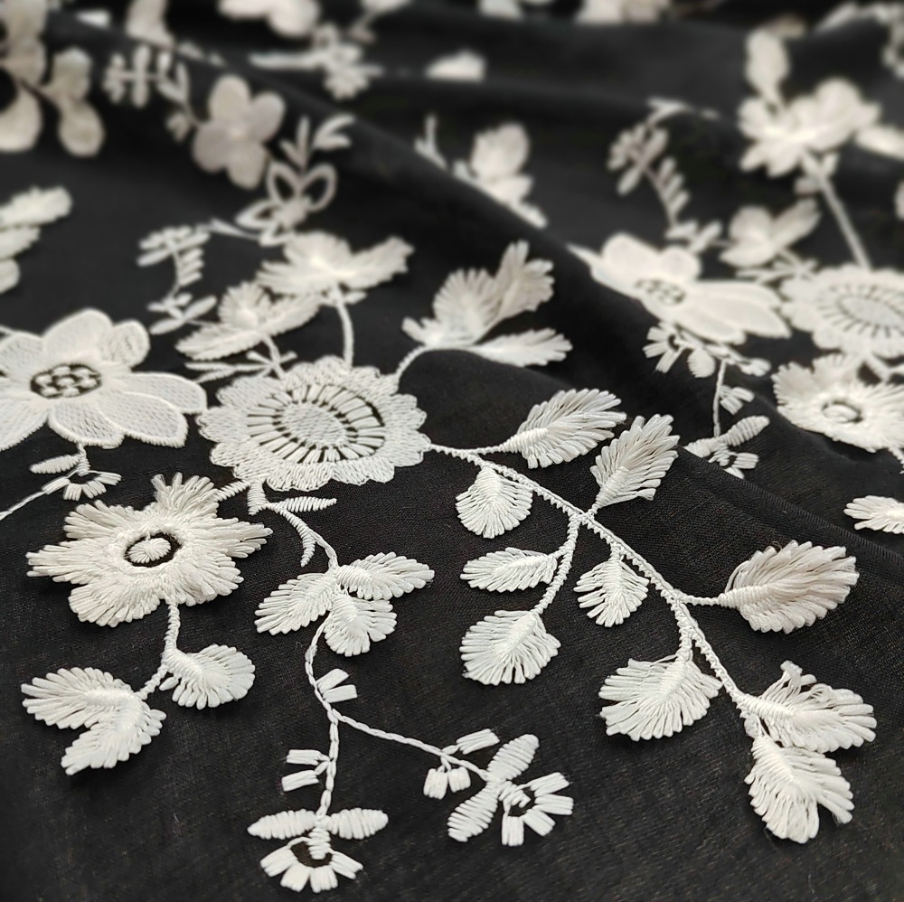 Tela de encaje bordado con ojales para mujer, ropa delicada bordada, algodón mezclado, blanco y negro flotante 3D