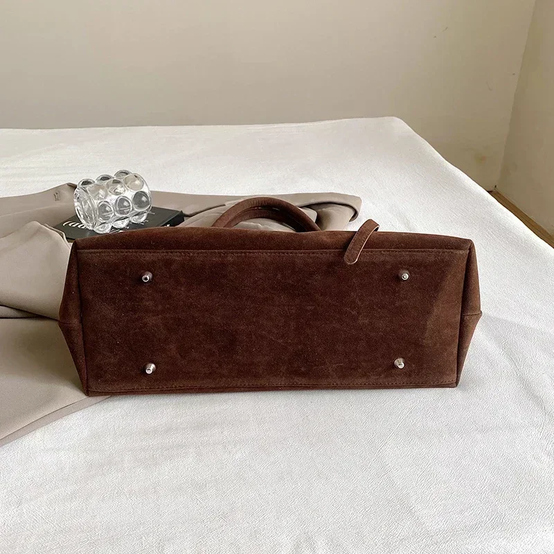 バックル装飾デザイン固体フェイクスエードハンドバッグ大容量掛け金カジュアルトート 2025 ホット販売バッグ女性のための Bolsas Femininas