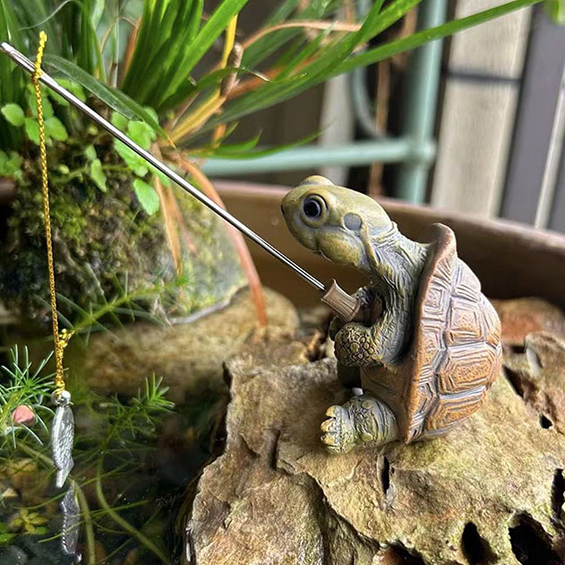 Creative Rope Fishing Turtle Statue Cute Simulation Turtle Resin Figurine Animal Sculpture Ornament Outdoor Home Garden Decor