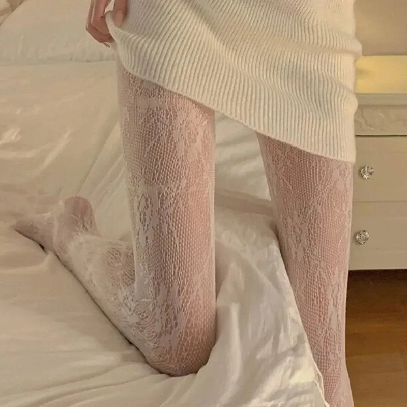 Женские сексуальные черно-белые ажурные кружевные сетчатые чулки в стиле Лолиты, колготки с дном, японские готические классические колготки в сеточку из ротанга с цветочным принтом