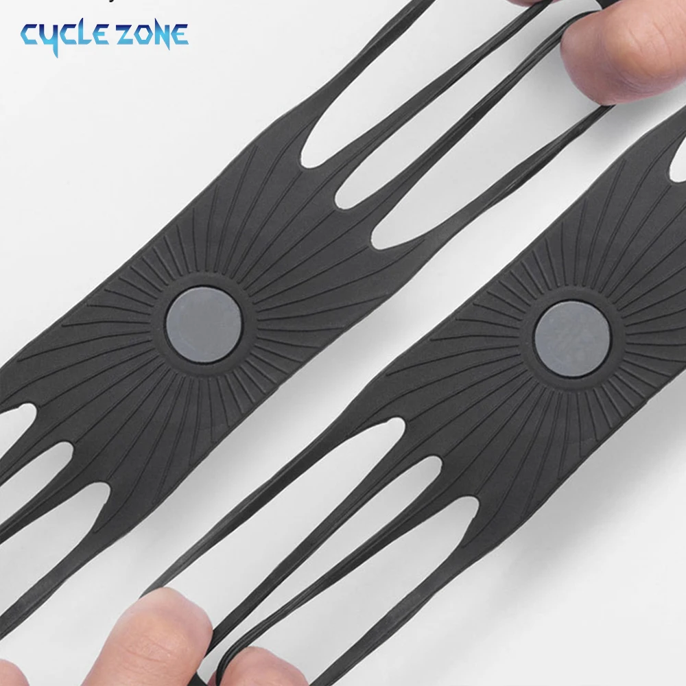 ซิลิโคนผู้ถือจักรยาน 360 Rotatable ขาตั้งรถจักรยานยนต์ GPS สนับสนุน Universal จักรยานมือถือสําหรับ 4.0-6.0 นิ้วโทรศัพท์