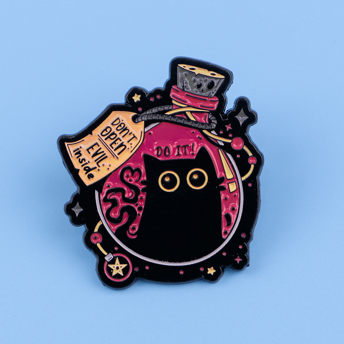 Simpatico gatto nero smalto spilla animale spille spille spille distintivo sullo zaino accessori di abbigliamento gioielli strega regali di Halloween