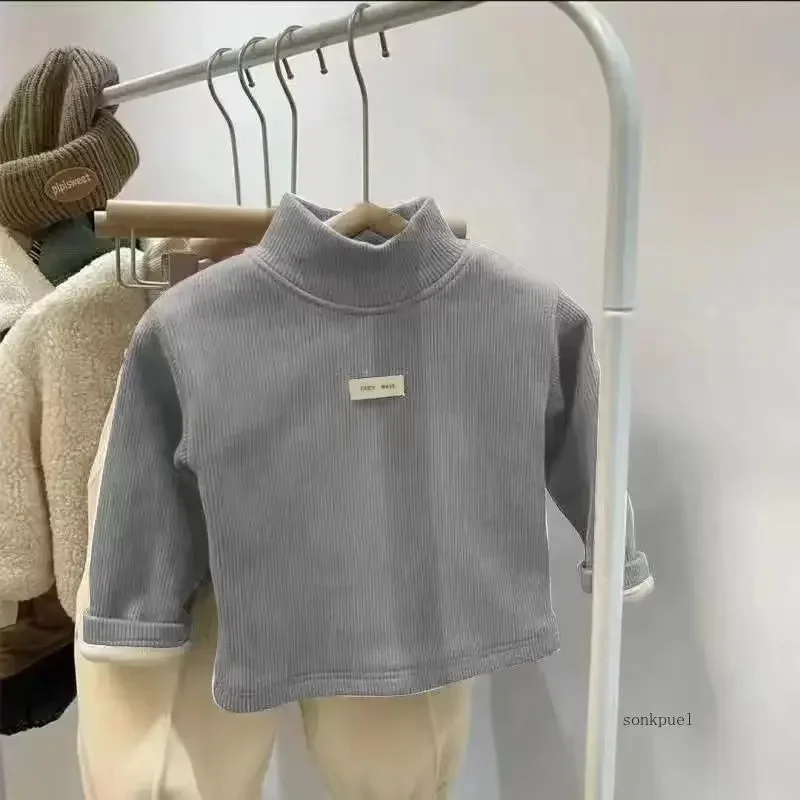 厚手の子供用ぬいぐるみTシャツ,暖かい底のベビー服,秋冬