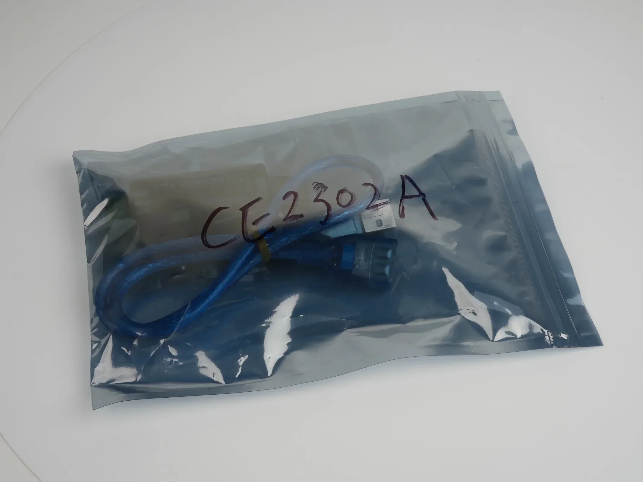 Neuer Makerbase CANable 2.0 USB-zu-CAN-Adapter-Analysator mit Gehäuse CANFD Slcan SocketCAN CANdleLight Klipper für Raspberry Pi