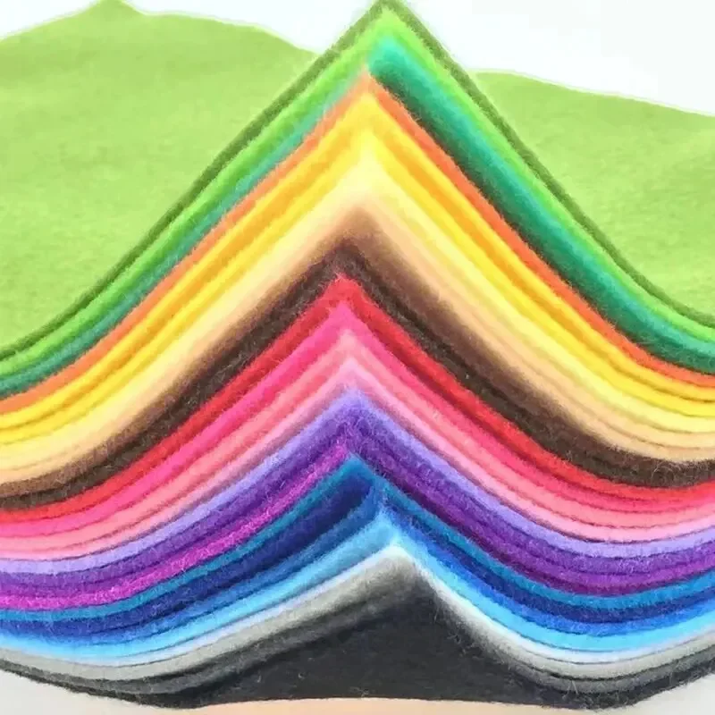 40 pçs folha de tecido de feltro macio cor sortida retalhos costura diy artesanato quadrados não tecido 1mm grosso tecido artesanal tecelagem