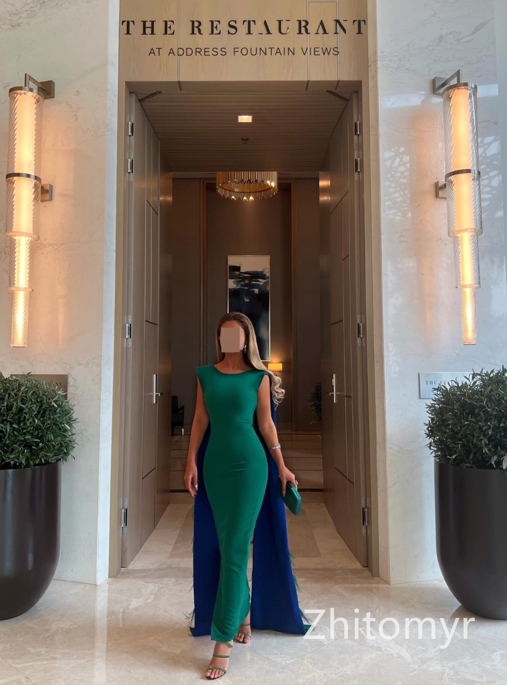 ที่กําหนดเอง Elegant Jewel Sheath Watteau ชุดราตรี Rhinestone พู่ s ความยาวชั้น FBساتvestidos para ev