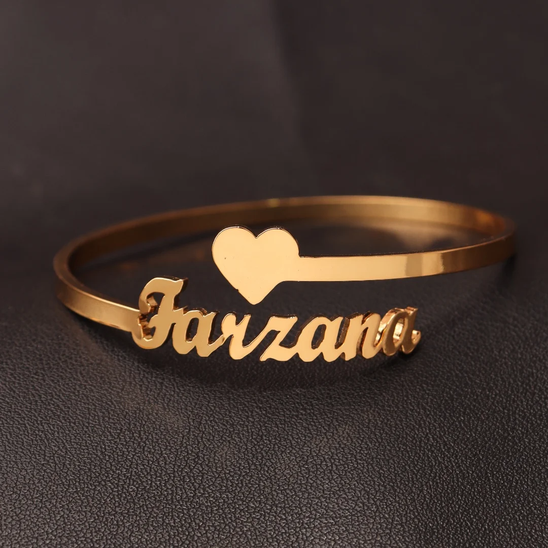 CUSTOM ชื่อกําไลข้อมือผู้หญิงสแตนเลสเปิดสร้อยข้อมือผู้หญิงเครื่องประดับคู่ชื่อคู่สร้อยข้อมือคริสต์มาสของขวัญ