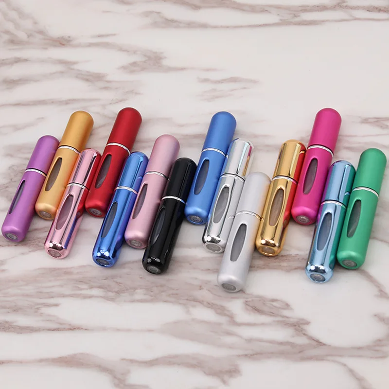 Mini atomizzatore di profumo ricaricabile in alluminio, atomizzatore di profumo da viaggio 5 ml, dispenser di profumo portatile, custodia per profumo ricaricabile Rugg