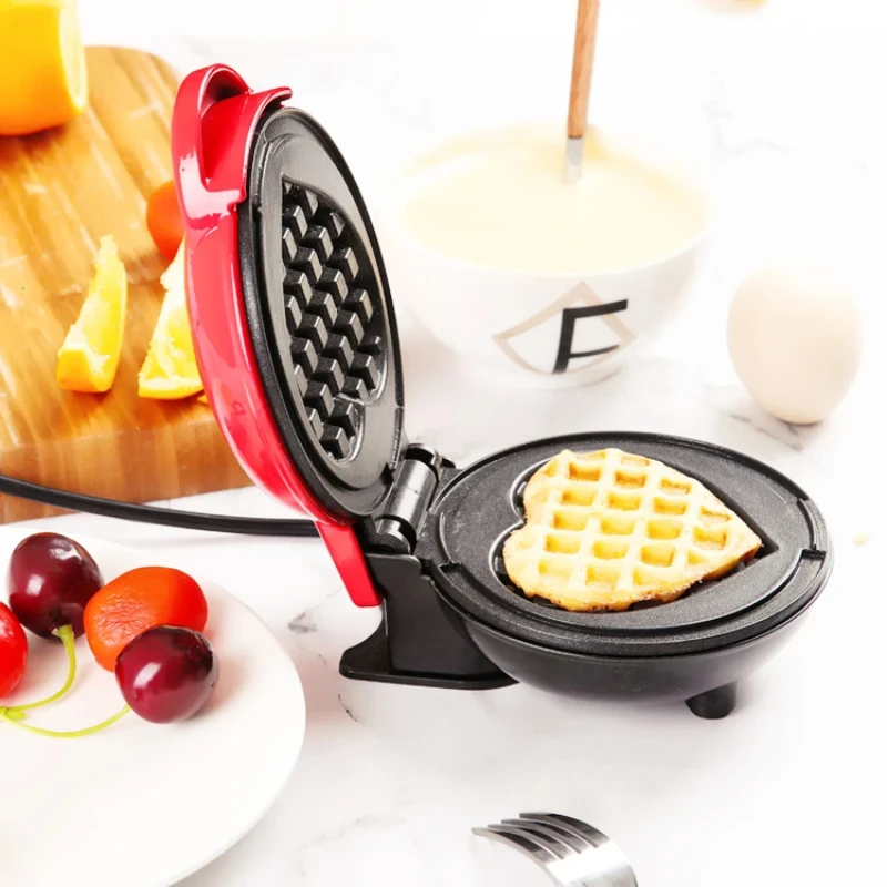 Mini Waffle Maker Bubble Egg Cake Oven Breakfast Love Heart Small Waffle Maker Cooking Appliance for Children's Birthday Parties