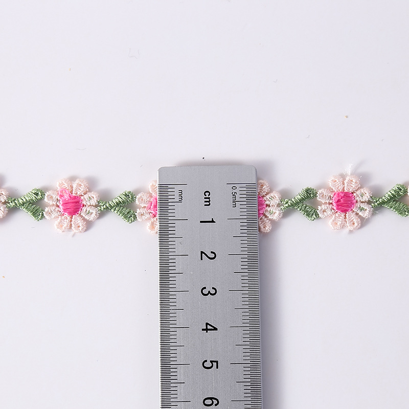 カラフルな水溶性ポリエステルシルク刺繍レース、小さなデイジー梅の花の服のアクセサリー、ホームジュエリー、3ヤード、2cm