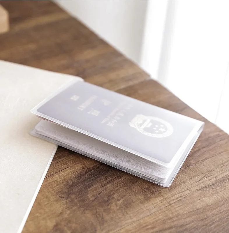 3 stuks nieuwe paspoort beschermhoes transparant mat PVC waterdichte behuizing ID-kaarthouders universele zakelijke creditcard portemonnee