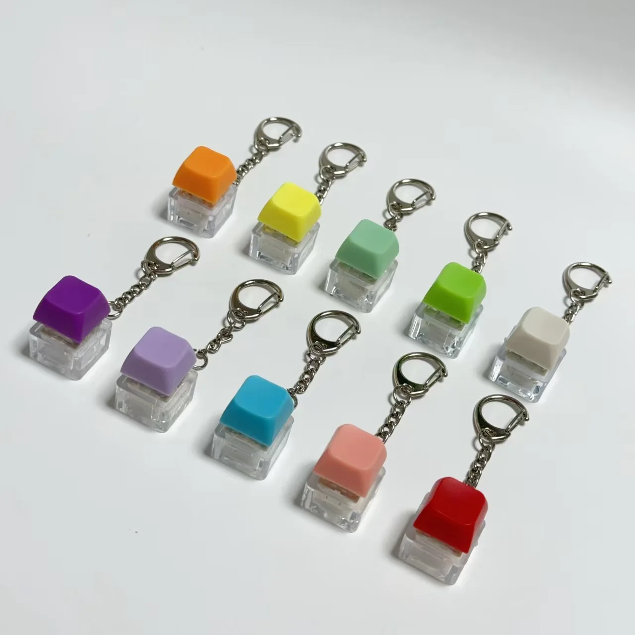 บุคลิกภาพคอมพิวเตอร์หลายสีคีย์บอร์ดจี้ปุ่มความเครียดกด Finger Boring Key CHAIN ของเล่นของขวัญ