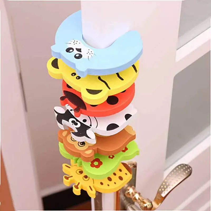 2PCS Baby Safety For Newborn Furniture Protection Card Door Stopper Security Cute Animal Care Child Lock Finger Protector