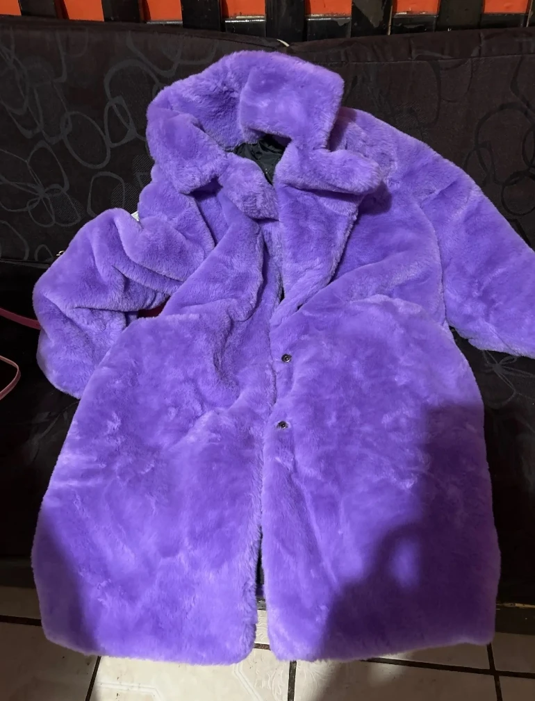 女性紫長袖ラペル冬コート 2024 新ファッション気質オフィス LadyWhite 毛皮ジャケット服赤