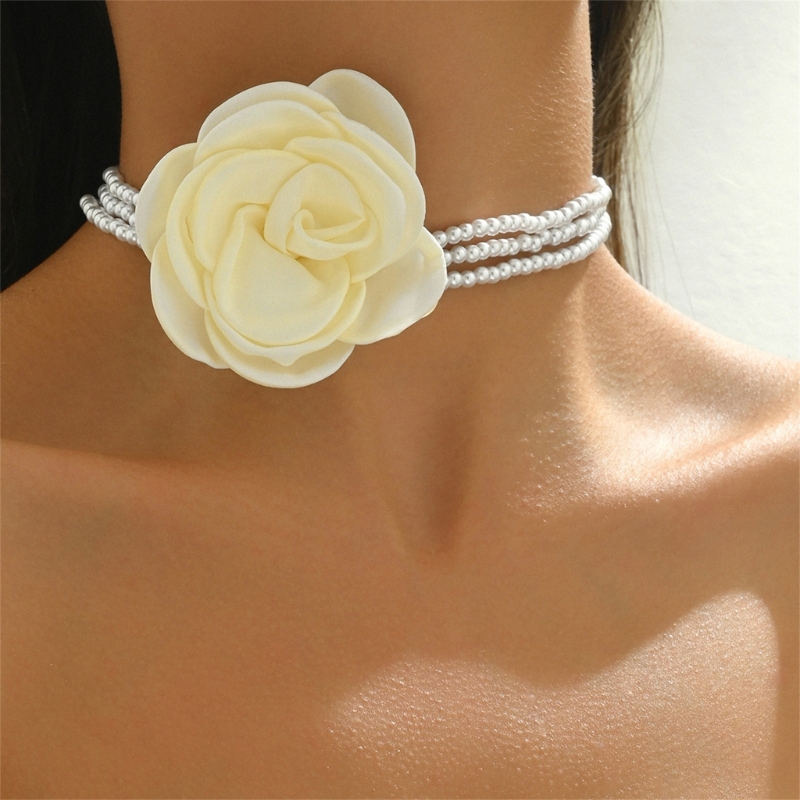 Einstellbare Länge Perlen Halskette Elegante Blumenverzierung Halskette für Frauen Charme Party