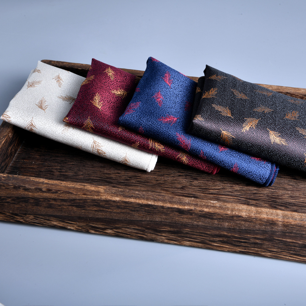 24 cm Herfst Winter Mode Bladeren Gedrukt Pochet Voor Mannen Polyester Bruin Gestreepte Zakdoek Bruiloft Bruidegom Pak Hanky
