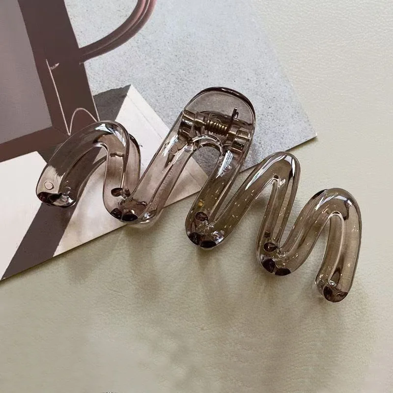 Feminino ondulado alto brilhante âmbar marrom 11cm/4.33in grande clipe de cabelo de plástico leve elegante e minimalista acessórios de cabelo