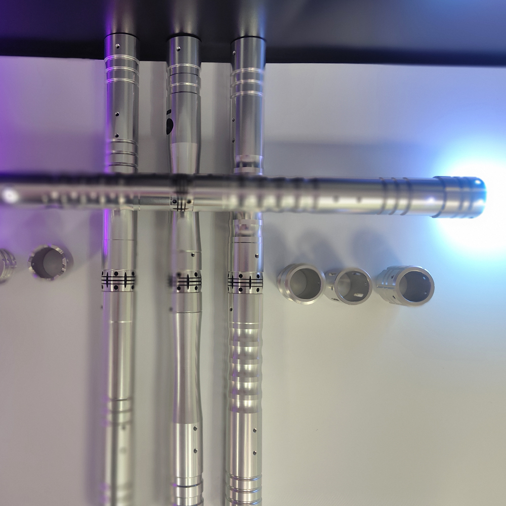 Lase sabre light-up sabre de luz duelo 3 conjuntos soundfonts 13 mudança de cor 56 cm espada cosplay crianças brinquedos jedi espada laser presentes