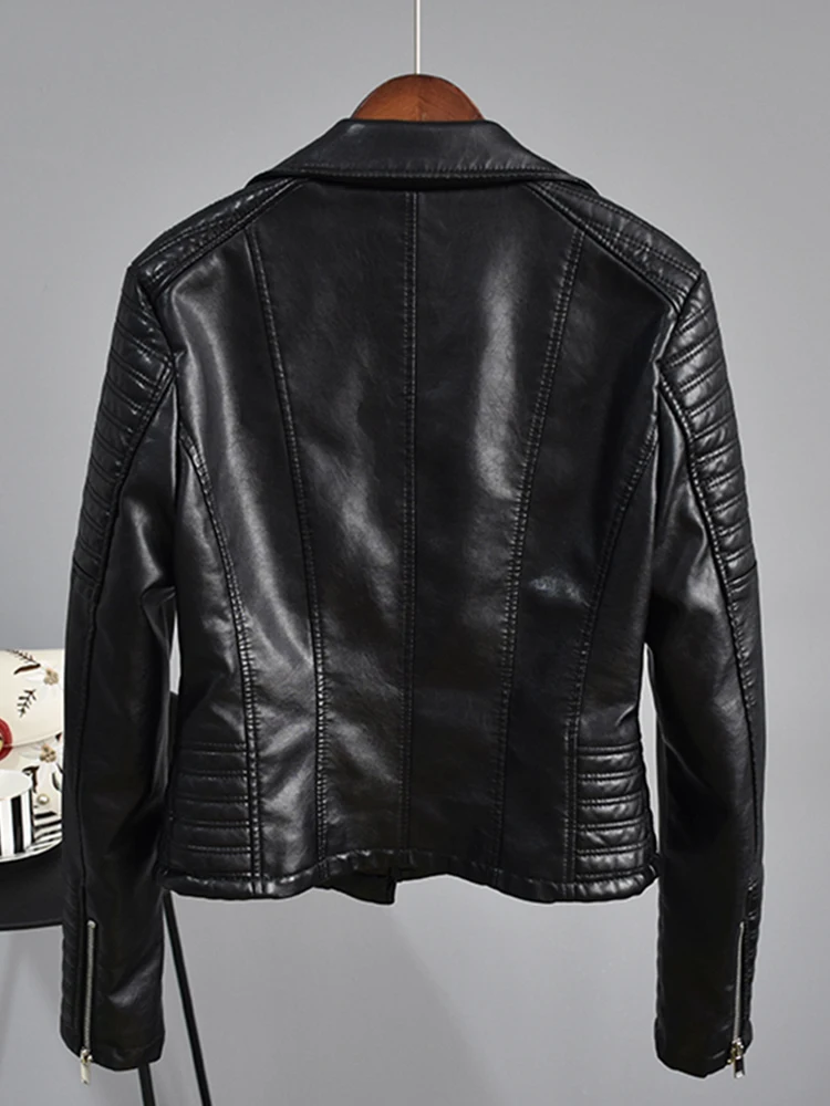 แจ็คเก็ตหนังผู้หญิง Turndown Collar Pu รถจักรยานยนต์สีดํา Punk Coat หญิง Rivet Zipper Jacket