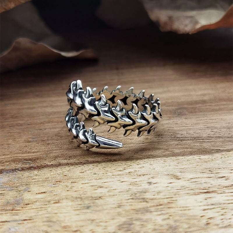Anillos de columna de quilla gótica Vintage para mujeres y hombres, anillo abierto de ciempiés hipérbole de plata antigua, joyería de Hip Hop, anillos de moda Y2K