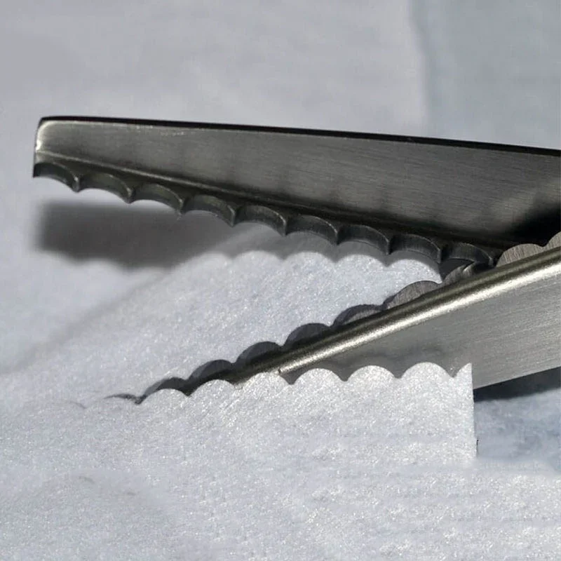 Ciseaux de tailleur en acier inoxydable, outils de couture nécessaires, bricolage, 3/5/7mm, ciseaux de couturière en dentelle ondulée