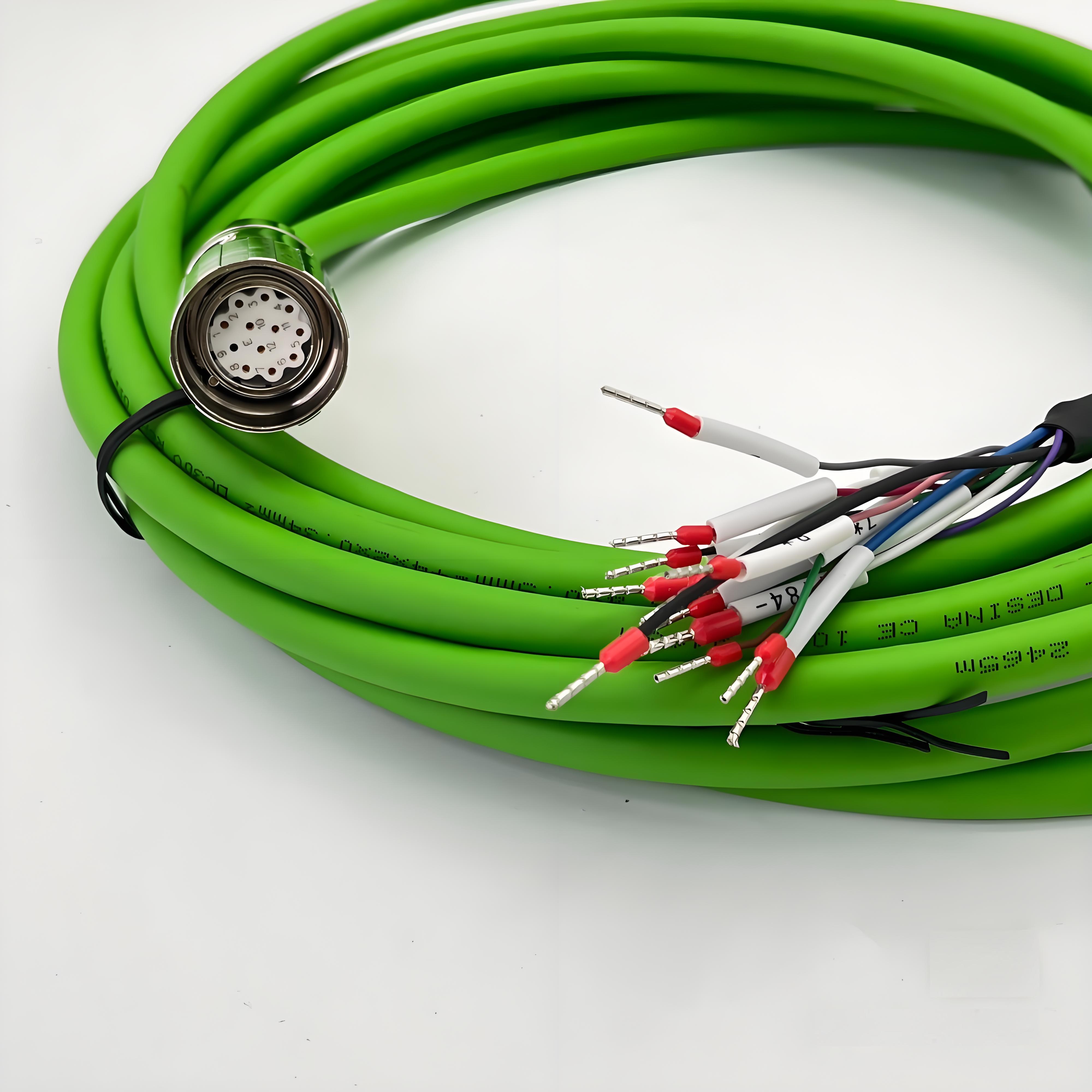 6Fx8002-2Ca12-1Ba0 Сменная линия Siemens 6Fx5002-2Ca12-1Ba0 6Fx5002-2Ca12-1Bf0 Линия сервокодера 6Fx5002-2Ca12-1Af0 Сигнальная линия 6Fx8002-2Ca12-1Bc0