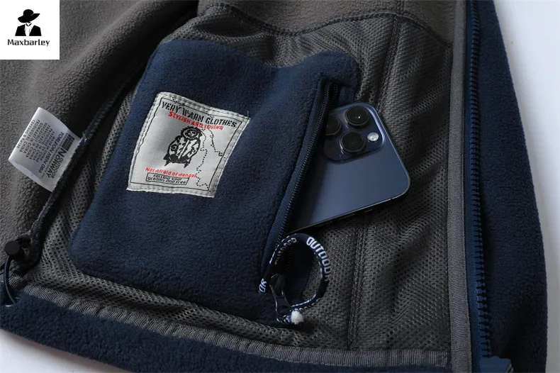 Chaqueta de lana de invierno para hombre, chaqueta a prueba de viento de lana gruesa bordada de alta gama, abrigo cálido con capucha para nieve al aire libre a prueba de frío para hombre