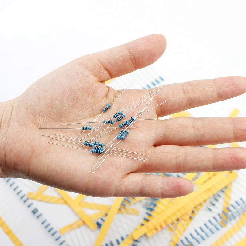 300/600PCS 1/4W Resistencia 1% Kit de resistencias de película metálica con caja 1K 10K 100K 220ohm 1M Resistencias 30 tipos