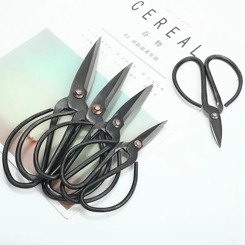 Classical style iron forging flange scissors for kitchen household and Garden Use iron wire scissor